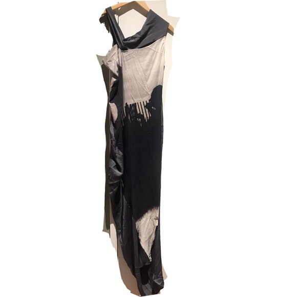 Zero + Maria Cornejo Dresses & Skirts - EUC ZERO + MARIA CORNEJO Silk Asymmetrical Maxi Dress Sz 4
